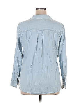 Old Navy Long Sleeve Button-Down Shirt (view 2)