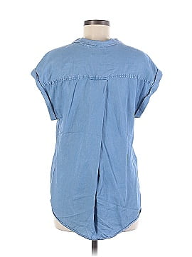 Jachs Girlfriend Sleeveless Button-Down Shirt (view 2)