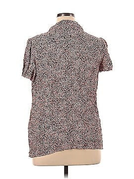 LACAUSA Short Sleeve Button-Down Shirt (view 2)