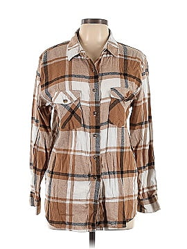 Everyday Long Sleeve Button-Down Shirt (view 1)