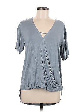 American Eagle Outfitters Long Sleeve T-Shirt (view 1)