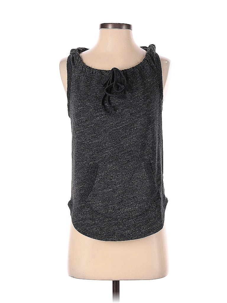 Pre-owned Athleta Sleeveless T-shirt In Gray