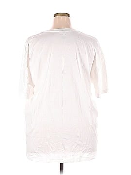 Beth Ditto Short Sleeve T-Shirt (view 2)