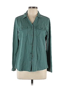 Croft & Barrow Long Sleeve Button-Down Shirt (view 1)