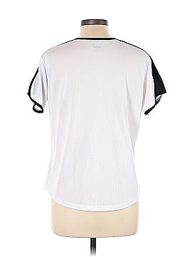 Nike Active T-Shirt (view 2)