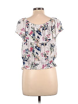 American Eagle Outfitters Short Sleeve Blouse (view 2)