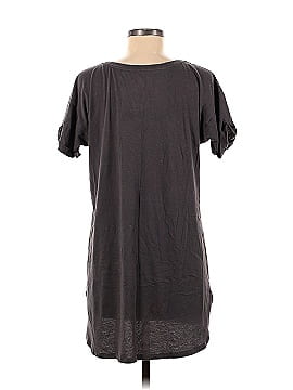 Victoria's Secret Short Sleeve T-Shirt (view 2)