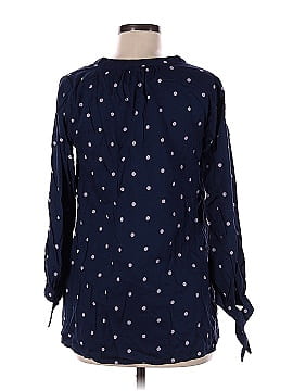 Old Navy - Maternity Long Sleeve Blouse (view 2)