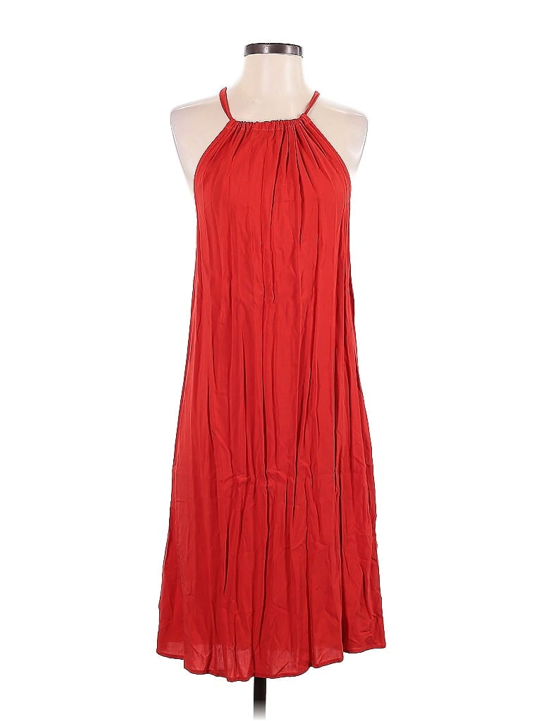 Click to view more detailed imagery on our partner's website Pre-owned Splendid Casual Dress In Red