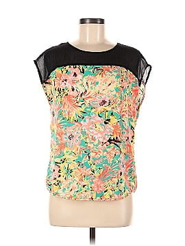 Vero Moda Sleeveless Blouse (view 1)