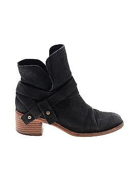 Ugg Australia Ankle Boots (view 1)