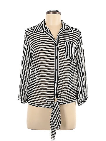 Pleione 3/4 Sleeve Blouse (view 1)