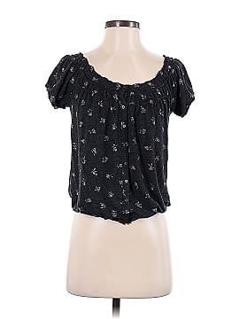 American Eagle Outfitters Short Sleeve Blouse (view 1)