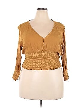 City Chic 3/4 Sleeve Top (view 1)