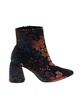 Stradivarius Ankle Boots (view 1)