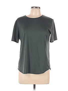 Lululemon Athletica Short Sleeve T-Shirt (view 1)