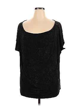 Torrid Short Sleeve T-Shirt (view 1)