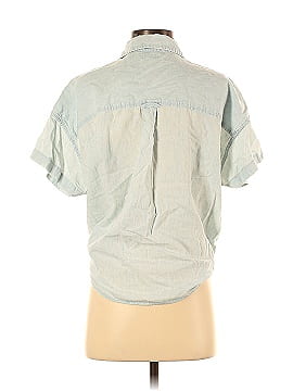 Levi's Short Sleeve Button-Down Shirt (view 2)