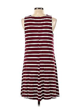 Old Navy Casual Dress (view 2)