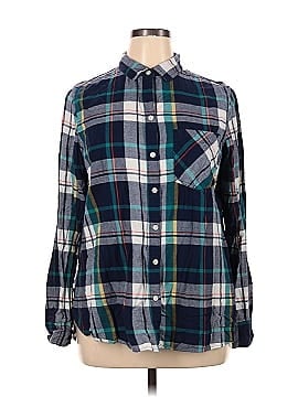 Old Navy Long Sleeve Button-Down Shirt (view 1)