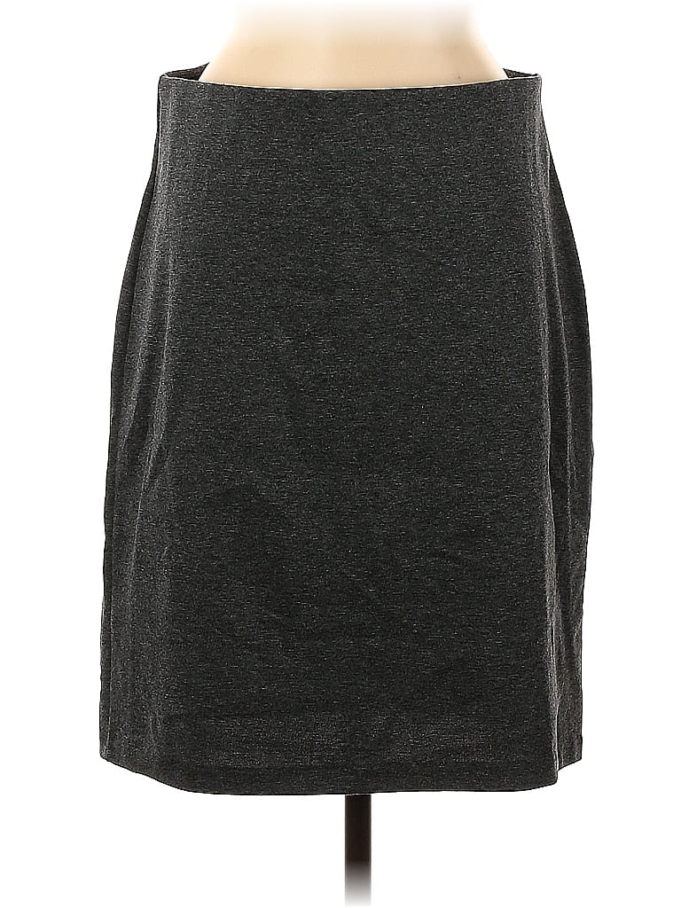 Pre-owned Old Navy Casual Skirt In Gray
