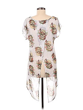 Hot Topic Short Sleeve Blouse (view 2)