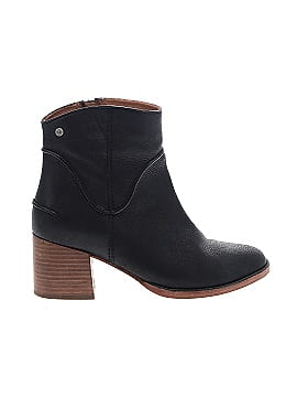 Ugg Ankle Boots (view 1)