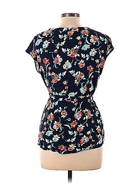 Le Lis Short Sleeve Blouse (view 2)