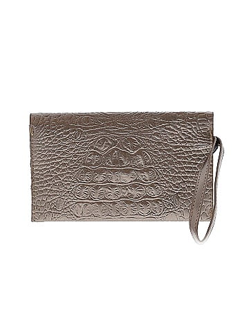 Unbranded Wristlet (view 2)