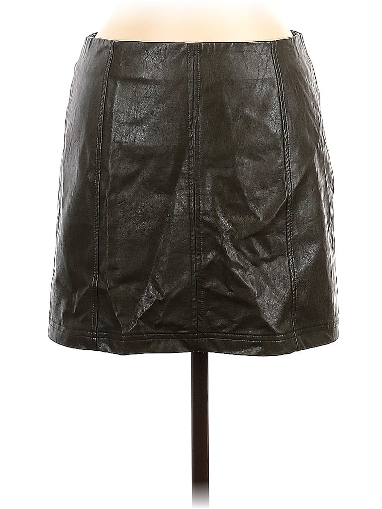 Click to view more detailed imagery on our partner's website Pre-owned Alya Faux Leather Skirt In Black