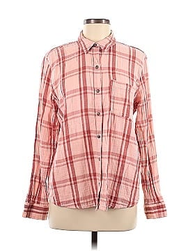 Universal Thread Long Sleeve Button-Down Shirt (view 1)