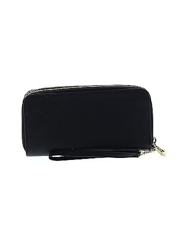 Unbranded Wristlet (view 1)
