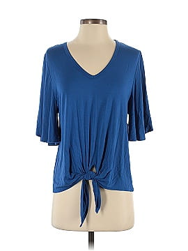 Karen Kane Short Sleeve Top (view 1)