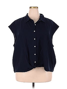 Old Navy Short Sleeve Button-Down Shirt (view 1)