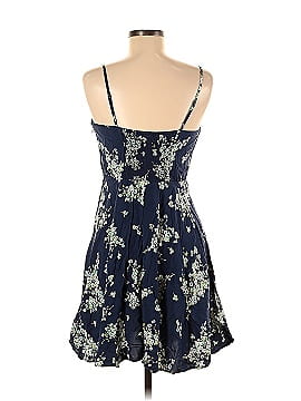 Old Navy Casual Dress (view 2)