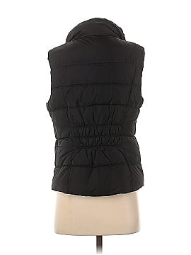 Gap Outlet Vest (view 2)