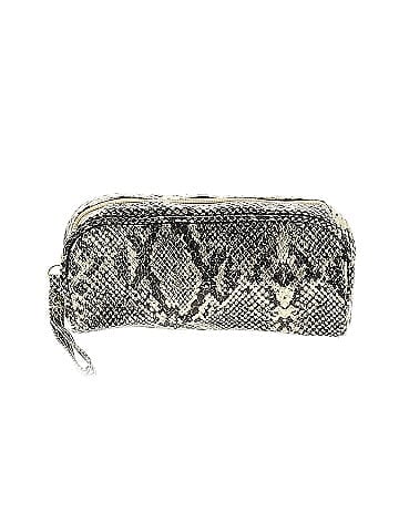 Unbranded Wristlet (view 1)