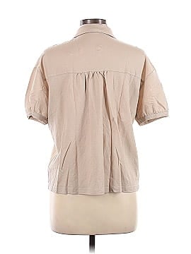 Woman Short Sleeve Button-Down Shirt (view 2)