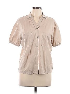 Woman Short Sleeve Button-Down Shirt (view 1)