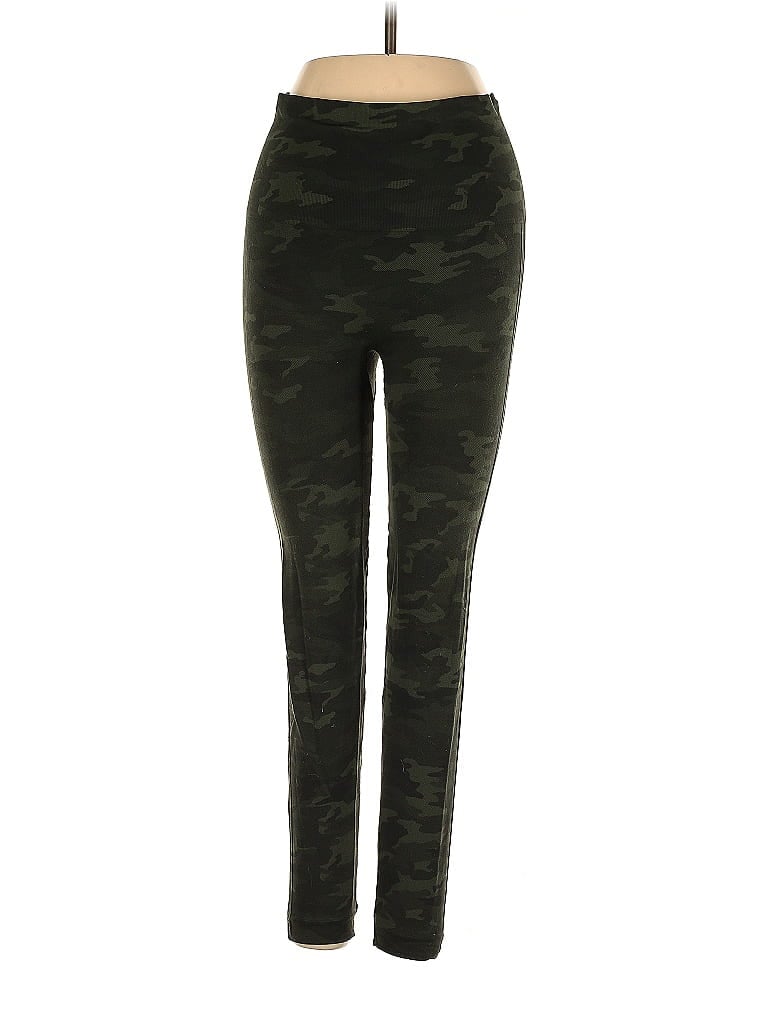 Click to view more detailed imagery on our partner's website Pre-owned Spanx Casual Pants In Green