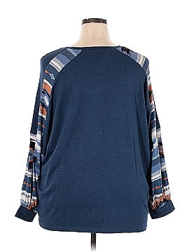 Maurices 3/4 Sleeve T-Shirt (view 2)
