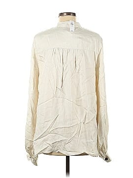 Banana Republic Long Sleeve Button-Down Shirt (view 2)