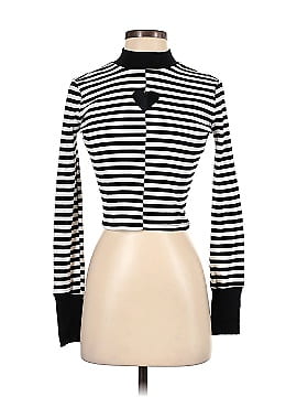 Hot Topic Long Sleeve Turtleneck (view 1)