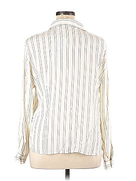 Chico's Long Sleeve Button-Down Shirt (view 2)