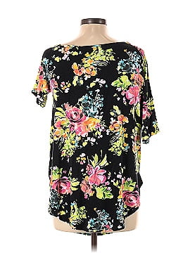 Torrid Short Sleeve T-Shirt (view 2)