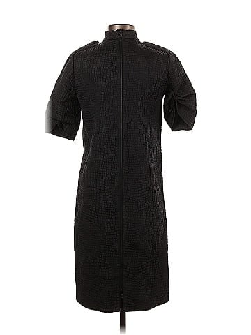 Vera Wang Casual Dress (view 2)