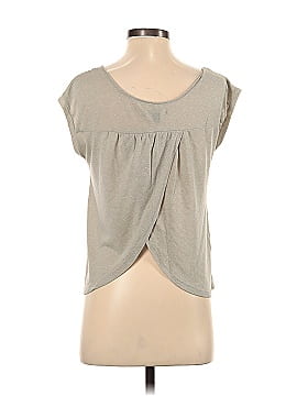 American Eagle Outfitters Short Sleeve T-Shirt (view 2)