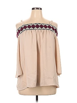 Maurices 3/4 Sleeve Blouse (view 1)