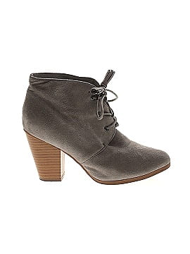 Journee Collection Ankle Boots (view 1)