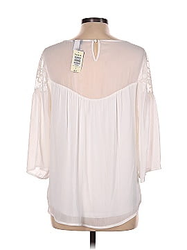 Torrid 3/4 Sleeve Blouse (view 2)